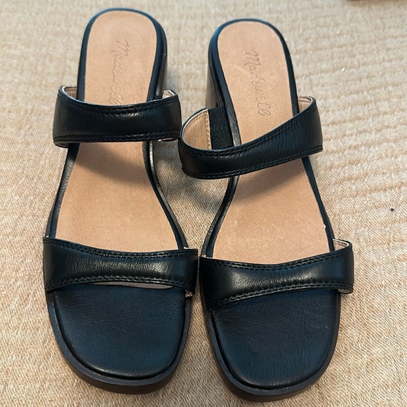 Madewell Sandals - Picture 1 of 5